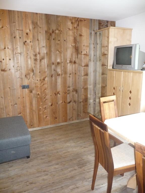 Familie Neunhaeuserer Neustift im Stubaital Quarto foto