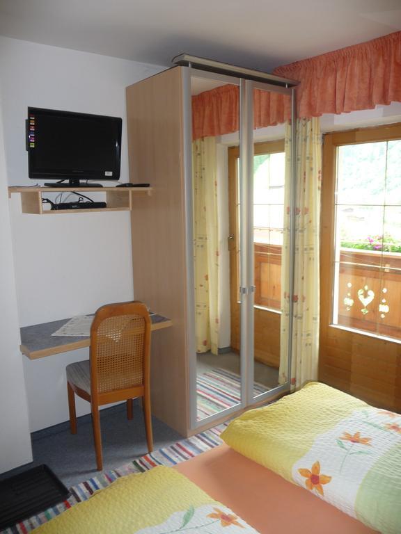 Familie Neunhaeuserer Neustift im Stubaital Exterior foto