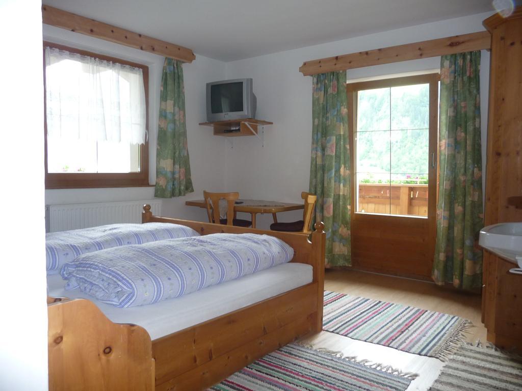 Familie Neunhaeuserer Neustift im Stubaital Quarto foto